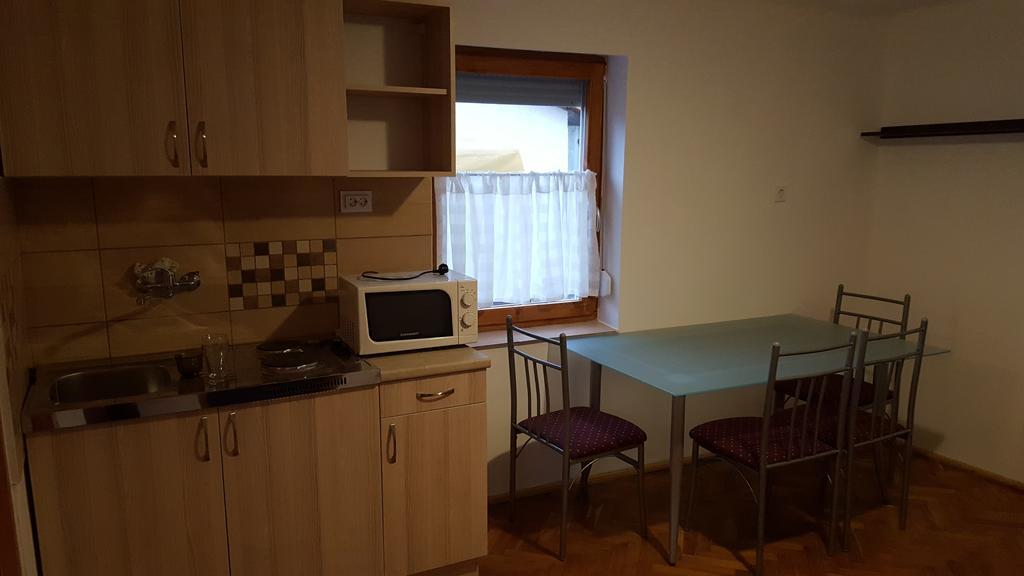 Tiszafüred M&M Apartman מראה חיצוני תמונה